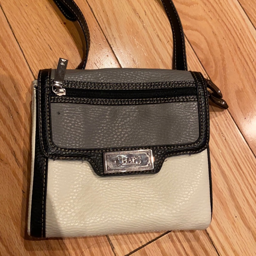 Chaps purse